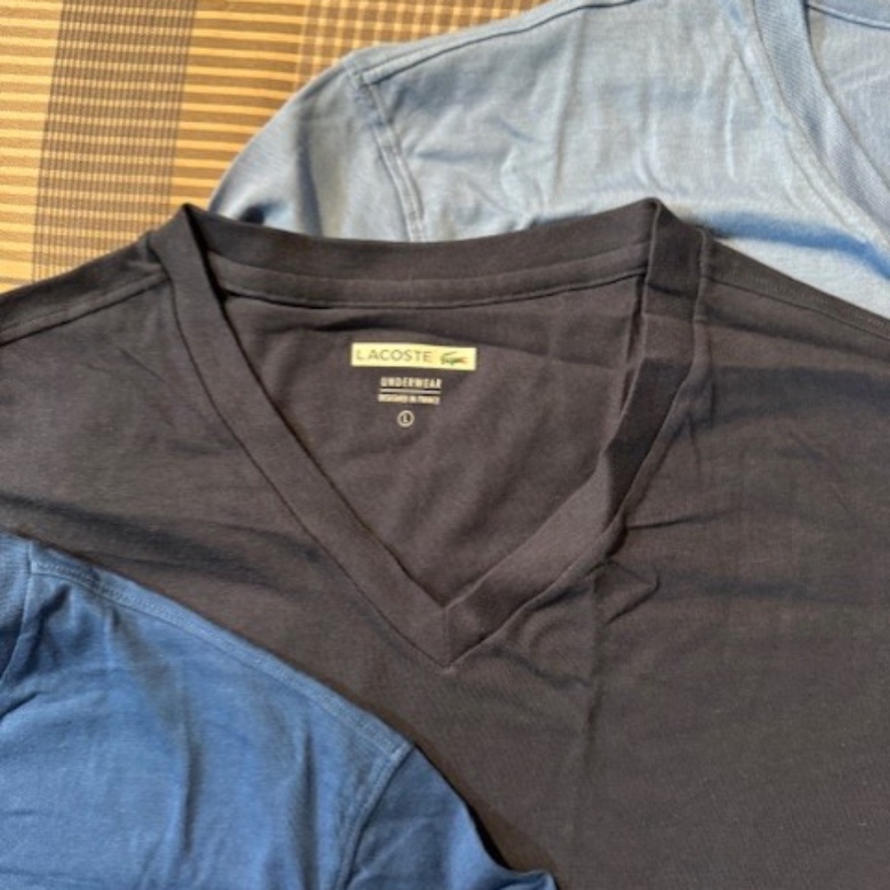 LACOSTE T-shirt 3 pack NWOT Blue undershirts Large - Picture 3 of 15